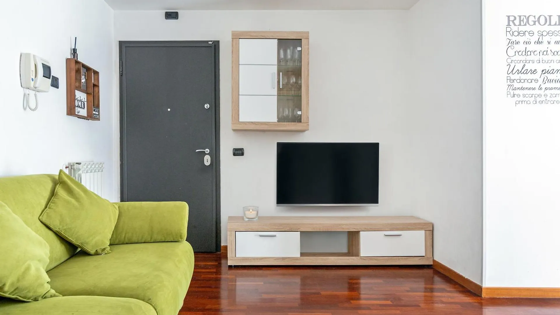 Vesta Apartment Ponte Galeria 0*,  Włochy